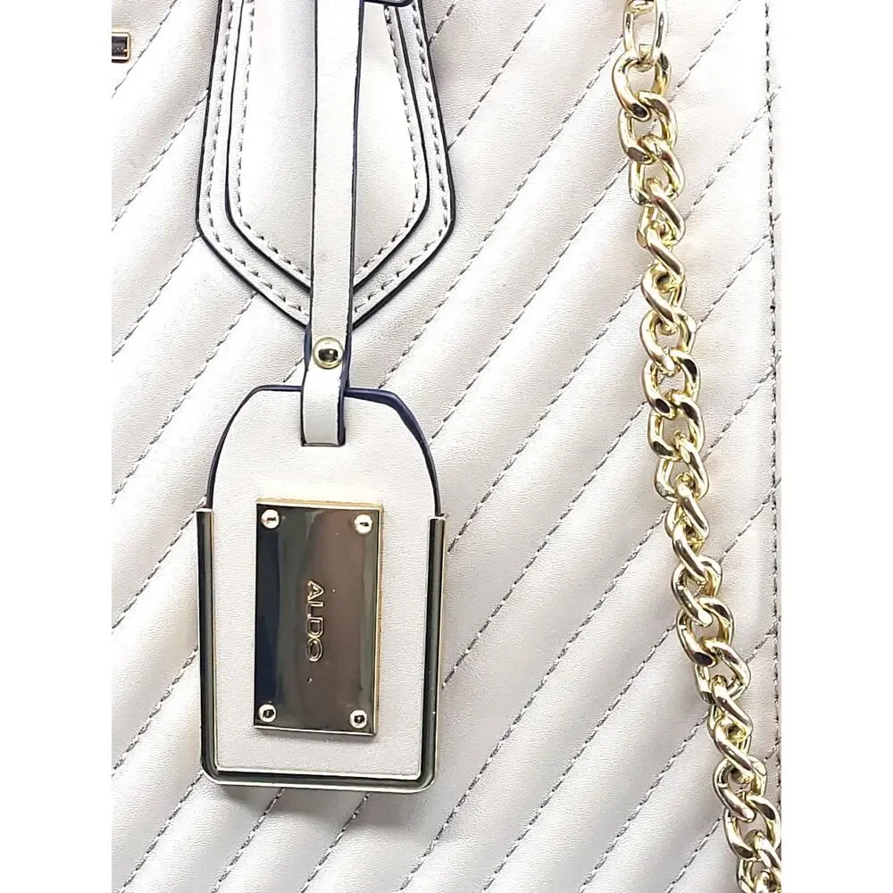 Aldo nude color